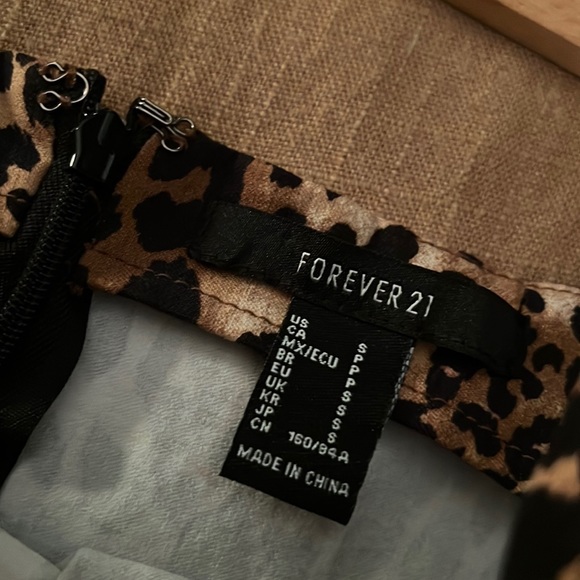 Forever 21 Leopard Mini Dress - Picture 4 of 10
